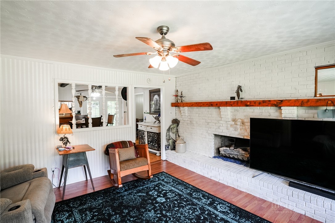 5521 Elk Creek Darby Road Property Photo 15