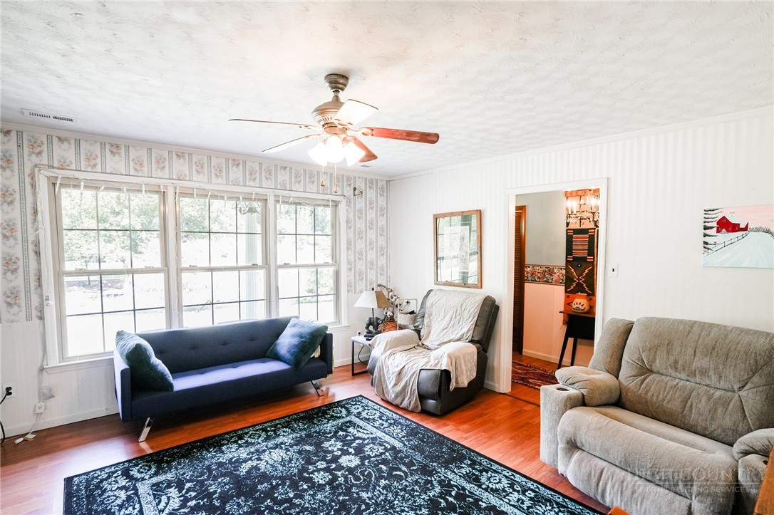 5521 Elk Creek Darby Road Property Photo 17