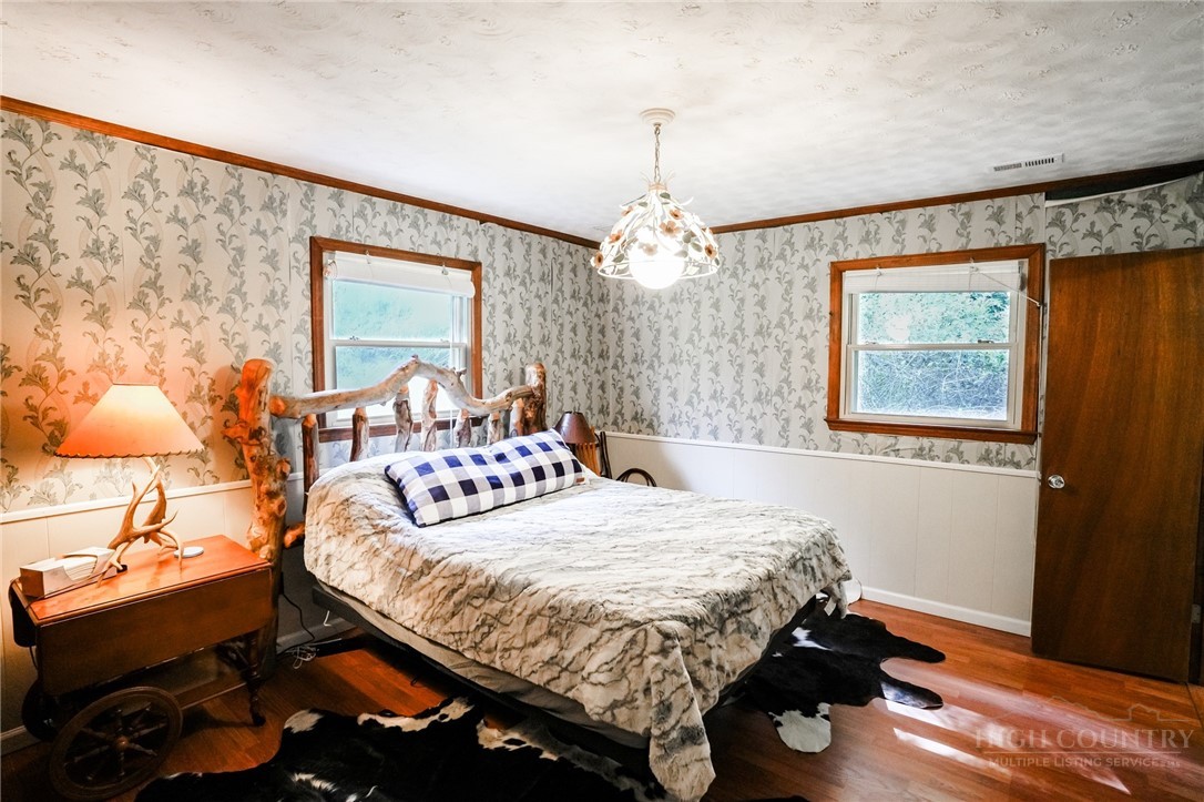 5521 Elk Creek Darby Road Property Photo 24