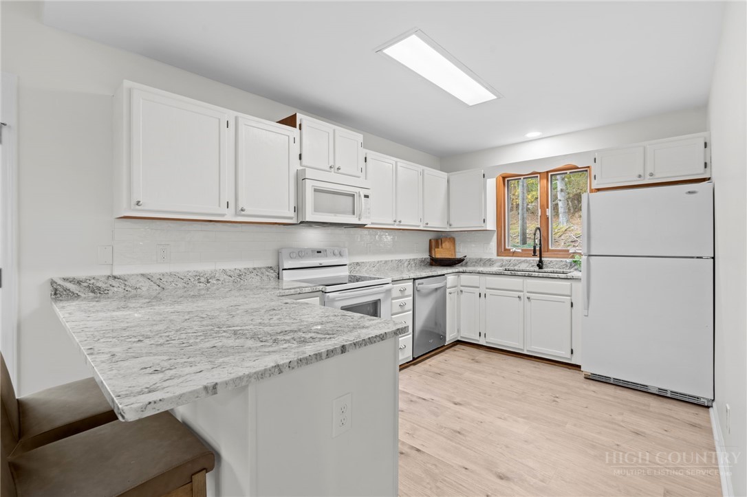 106 Village Road Property Photo 9
