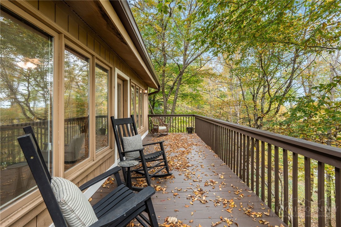 106 Village Road Property Photo 30