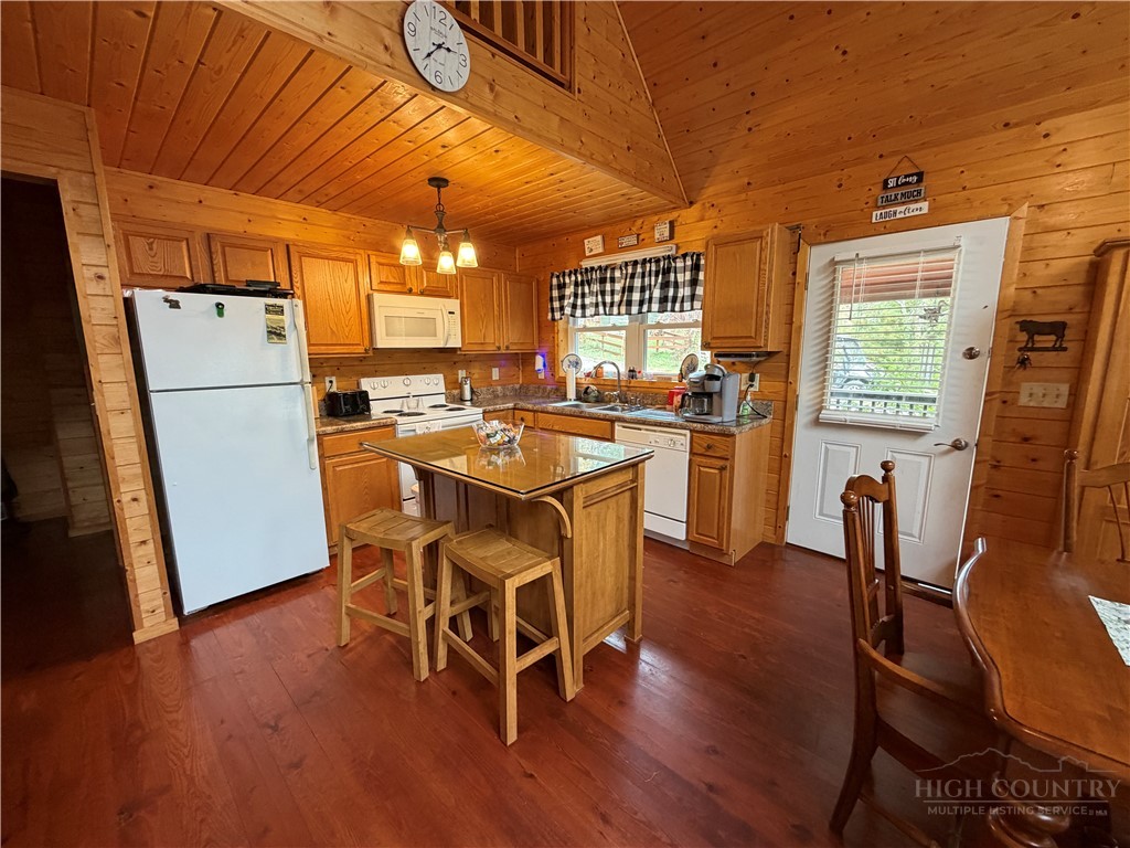 183 E Weaver Ford Road Property Photo 8