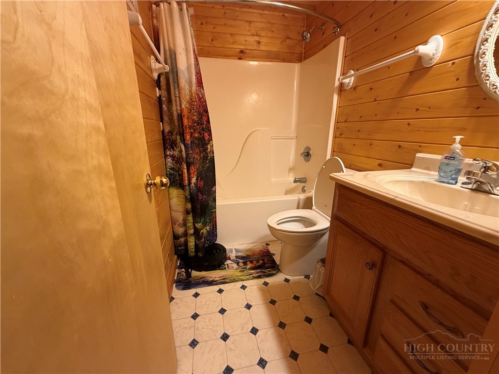 183 E Weaver Ford Road Property Photo 21