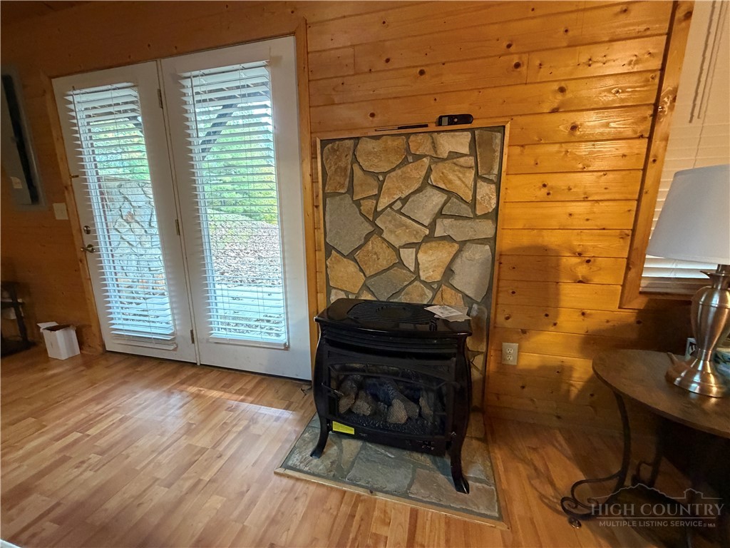 183 E Weaver Ford Road Property Photo 27