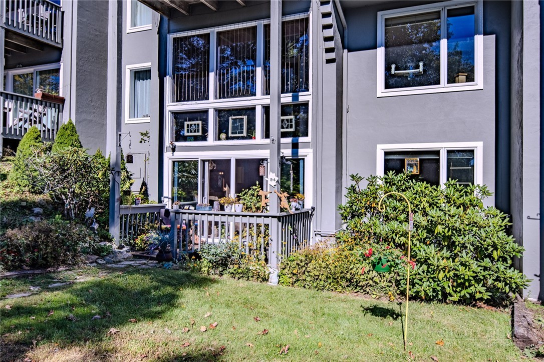 161 Skyleaf Drive E6 Property Photo 2