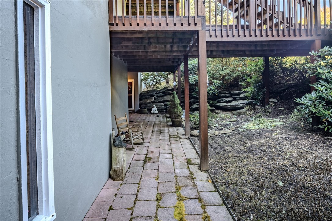 161 Skyleaf Drive E6 Property Photo 30