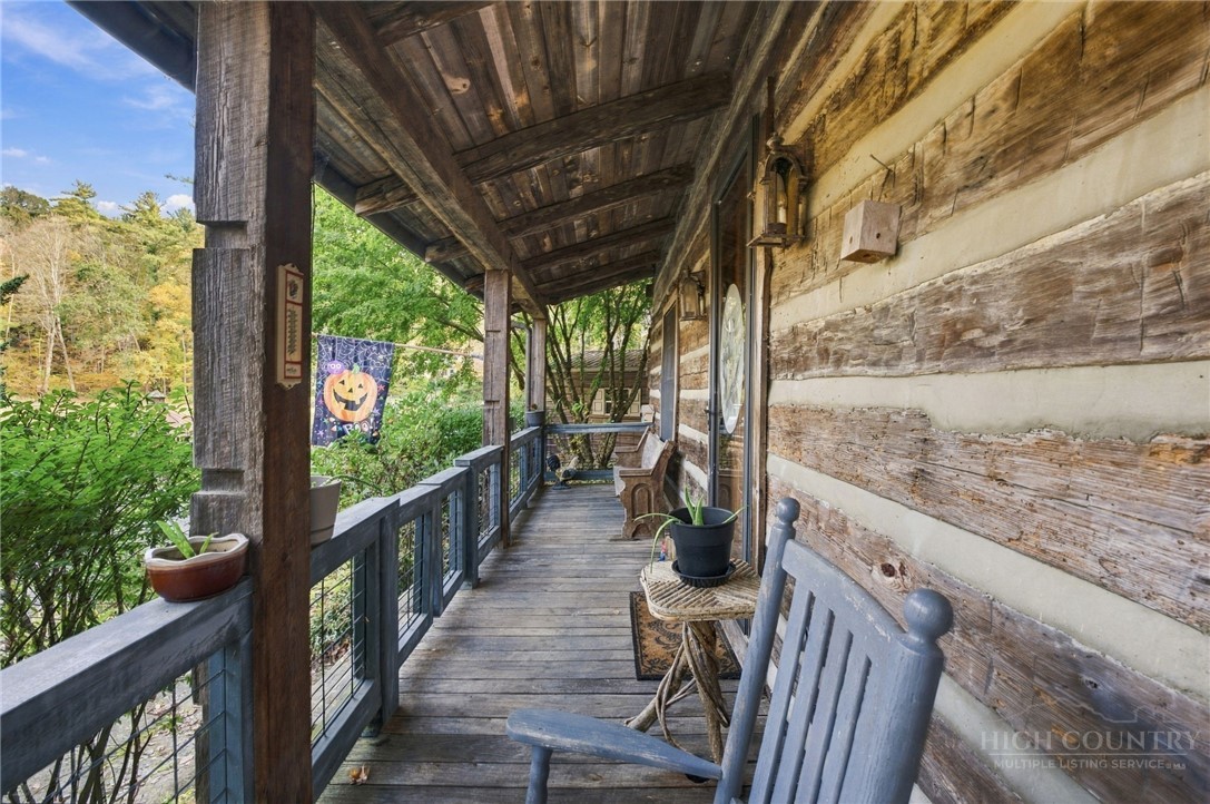 334 Indian Lake Drive Property Photo 2