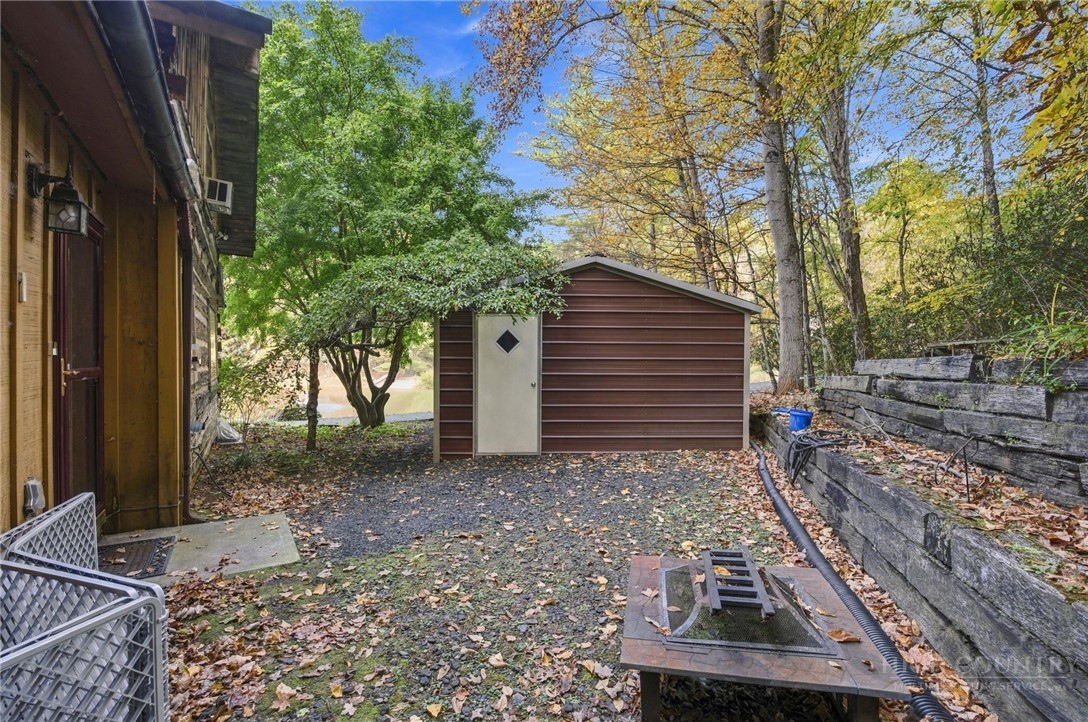334 Indian Lake Drive Property Photo 7