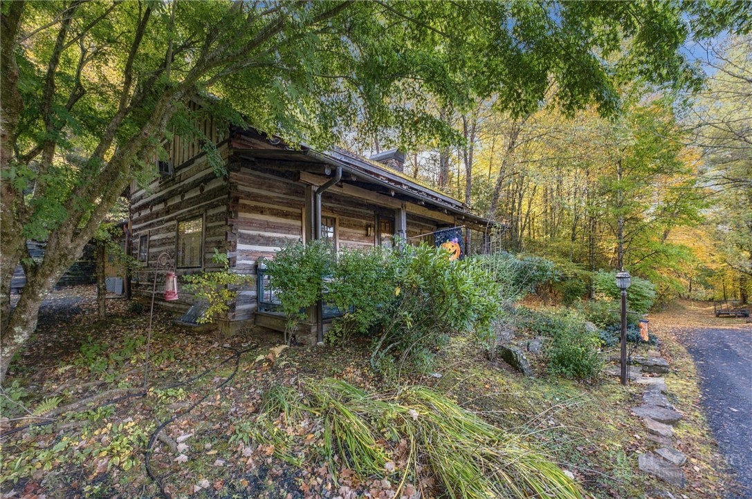 334 Indian Lake Drive Property Photo 8