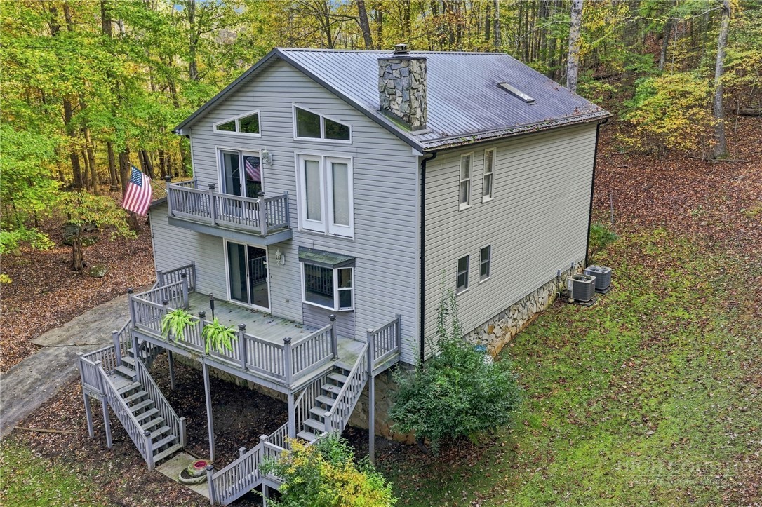 271 Quail Hollow Road