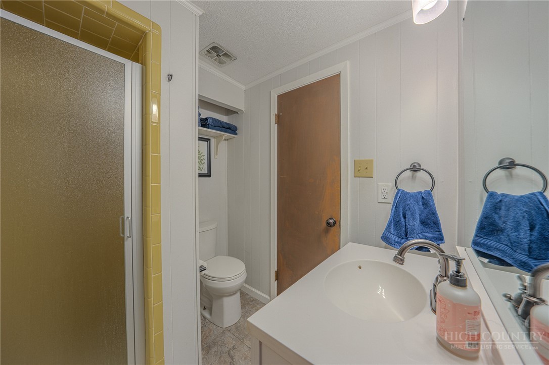 106 Beechwood Lane 2 Property Photo 29