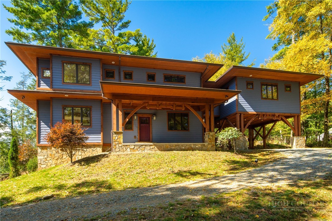 204 Hill Street Property Photo 1