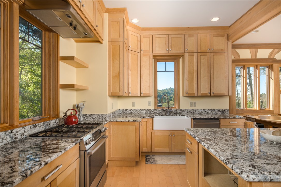 204 Hill Street Property Photo 7