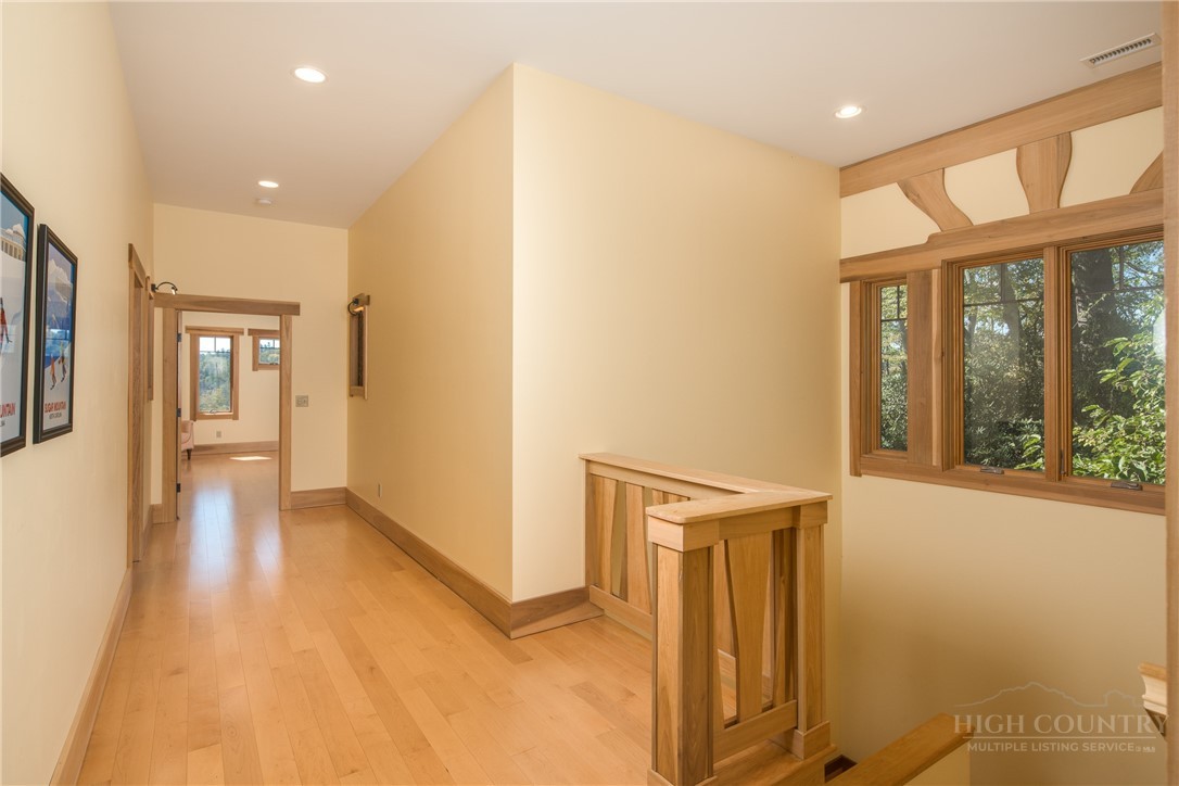 204 Hill Street Property Photo 12