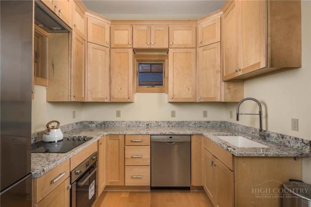 204 Hill Street Property Photo 29