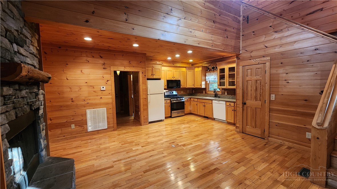 643 Joe Hartley Road Property Photo 13