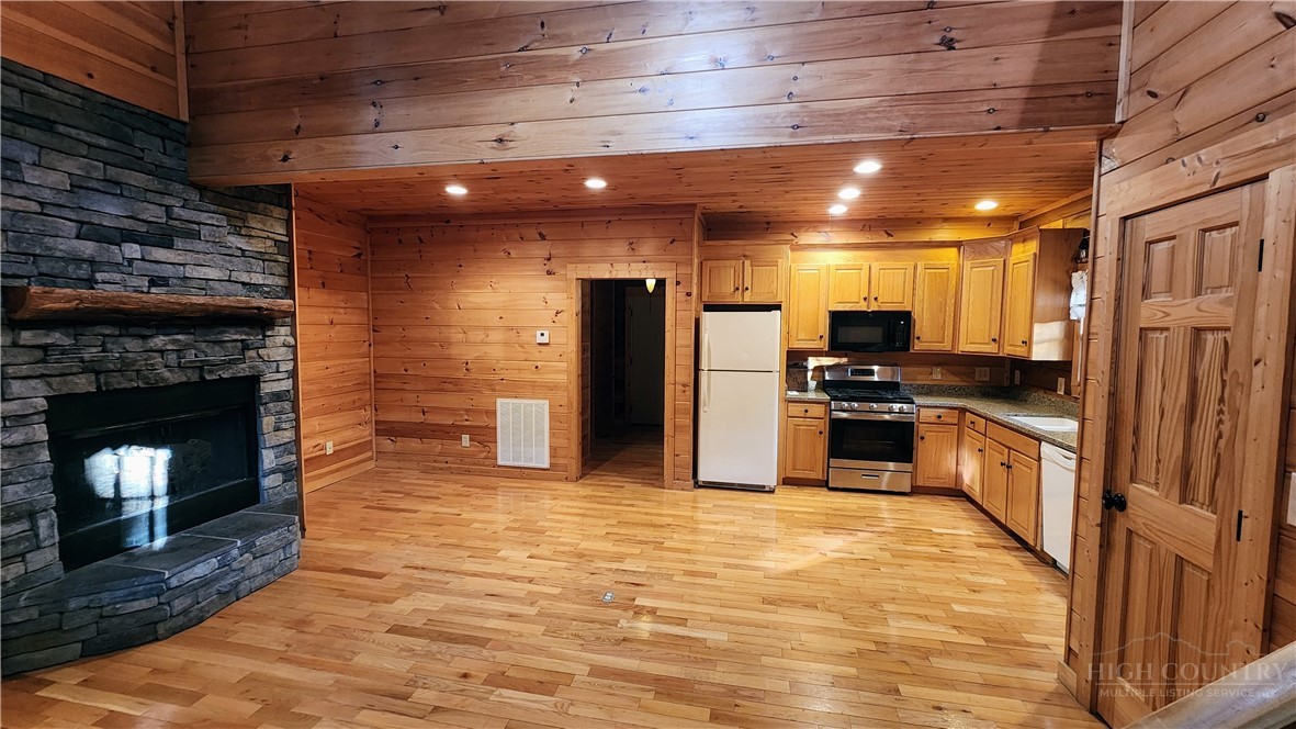 643 Joe Hartley Road Property Photo 14