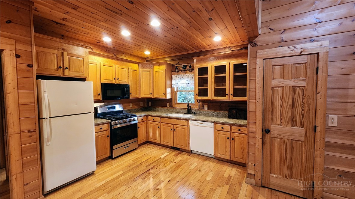 643 Joe Hartley Road Property Photo 15