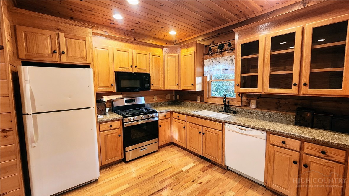643 Joe Hartley Road Property Photo 16