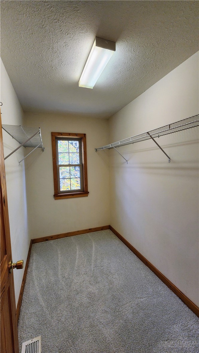 169 Crystal Dew Property Photo 18