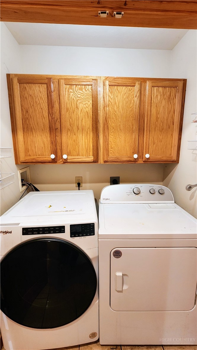 169 Crystal Dew Property Photo 30