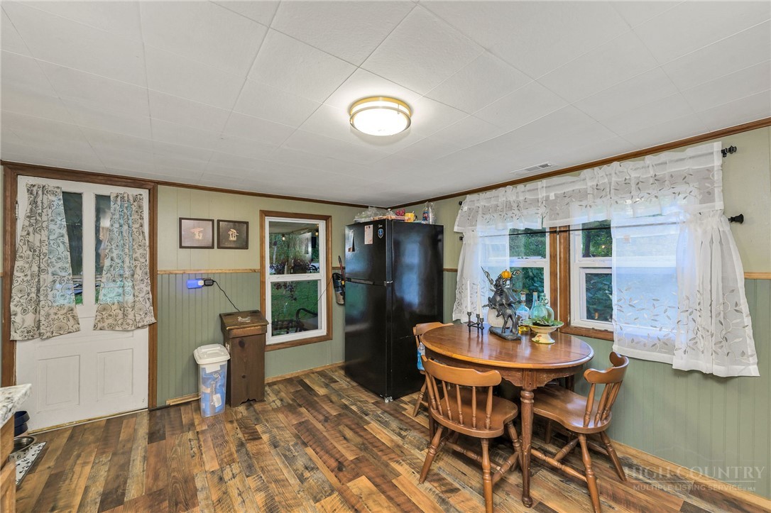 9472 N Old 16 Highway Property Photo 12