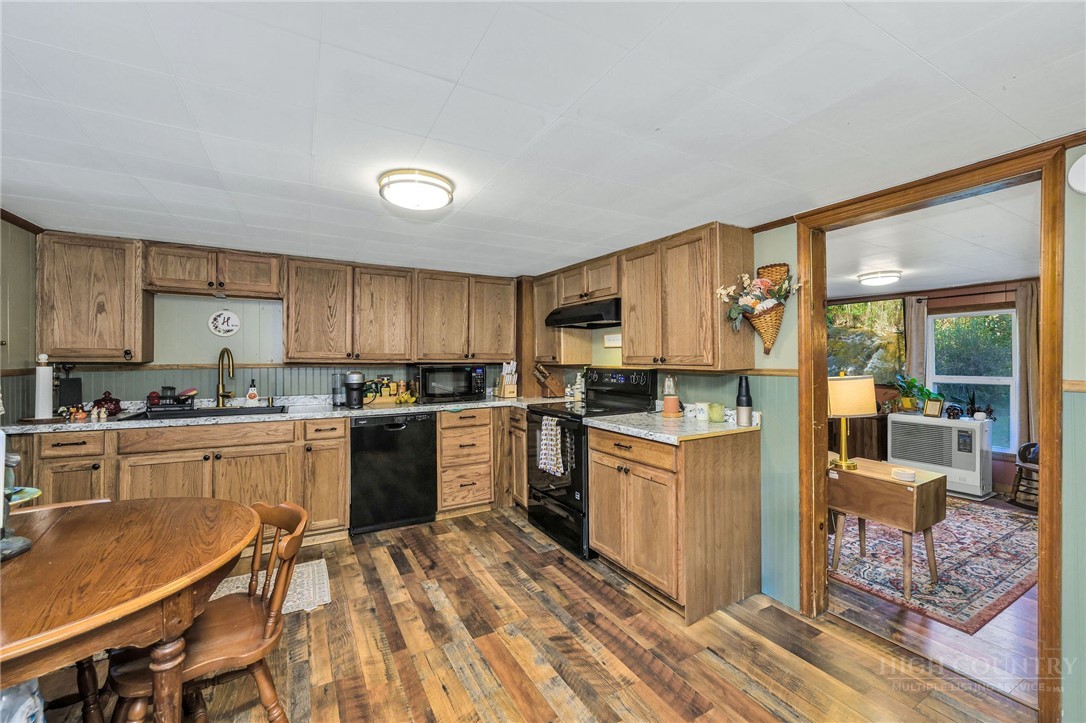 9472 N Old 16 Highway Property Photo 13