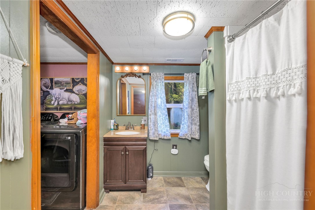 9472 N Old 16 Highway Property Photo 26