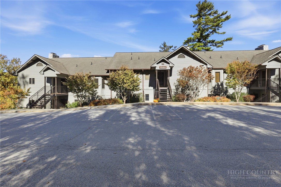 491 Waterside Drive 2 Property Photo 2