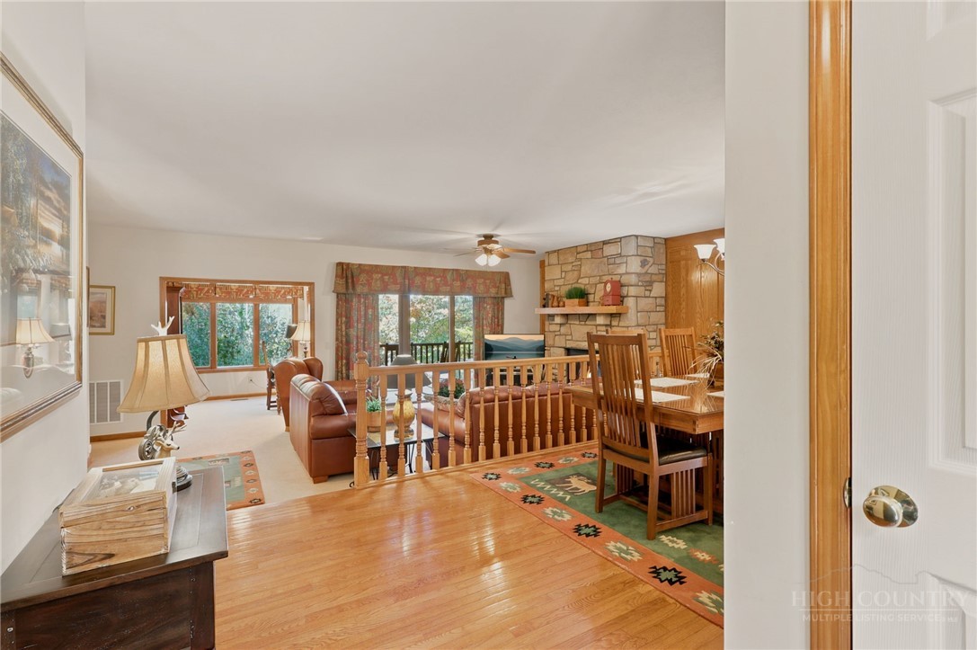 491 Waterside Drive 2 Property Photo 3