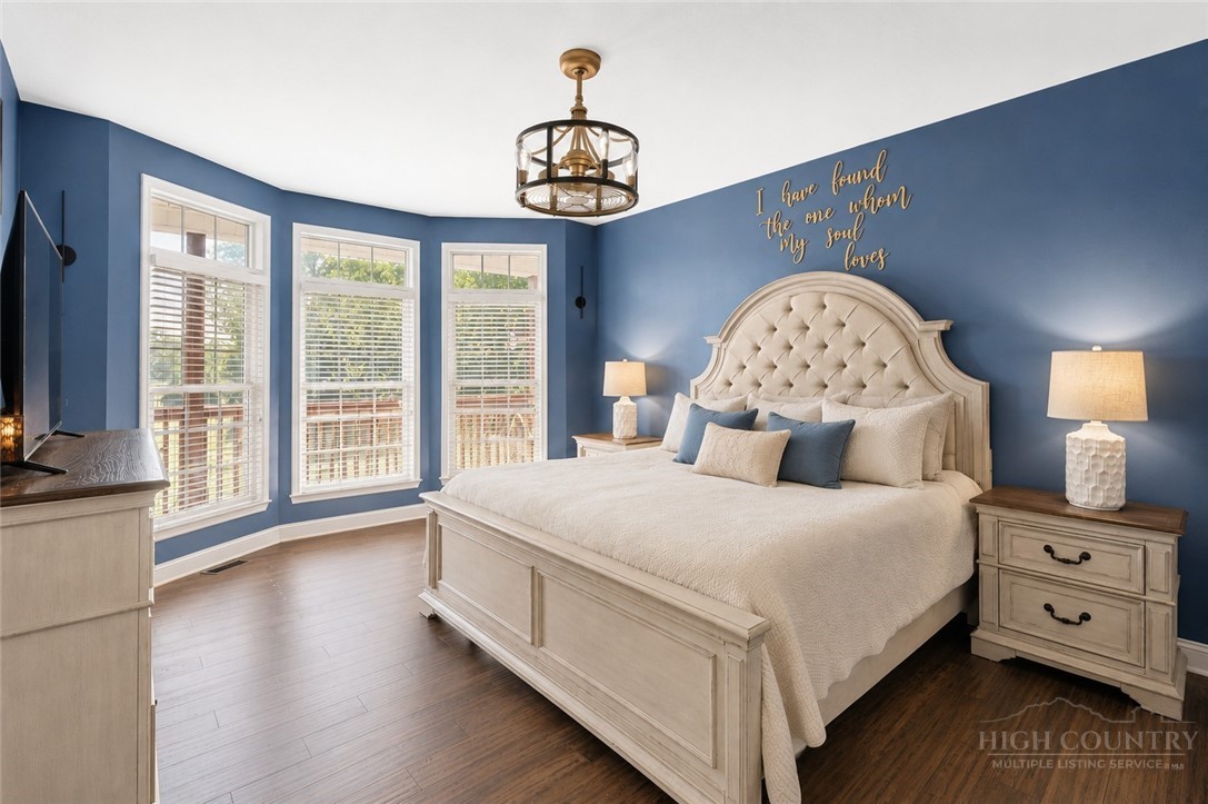 208 Monk Court Property Photo 13