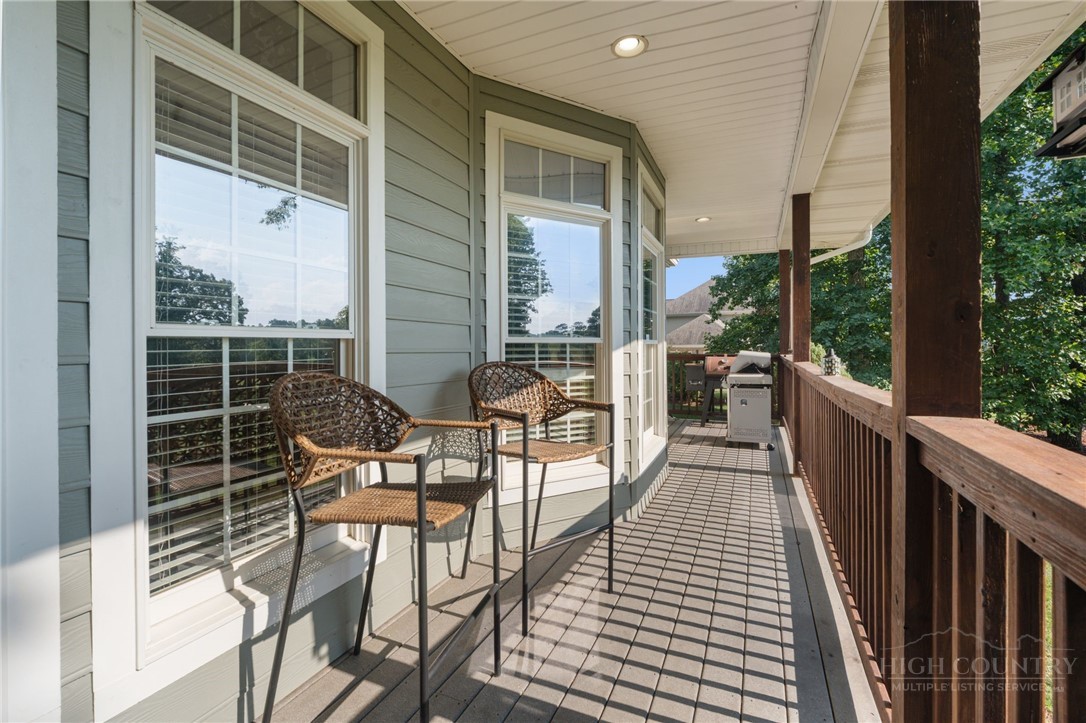 208 Monk Court Property Photo 35