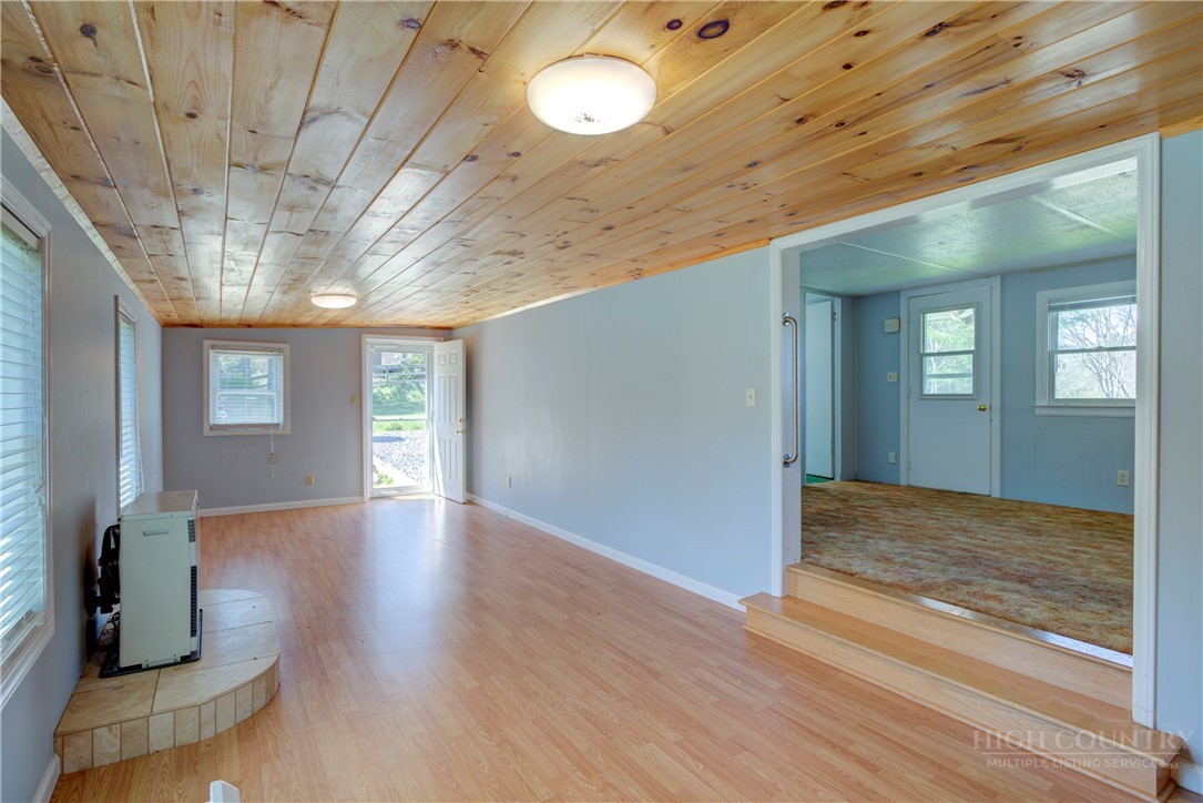 2081 Bakers Ridge Road Property Photo 27