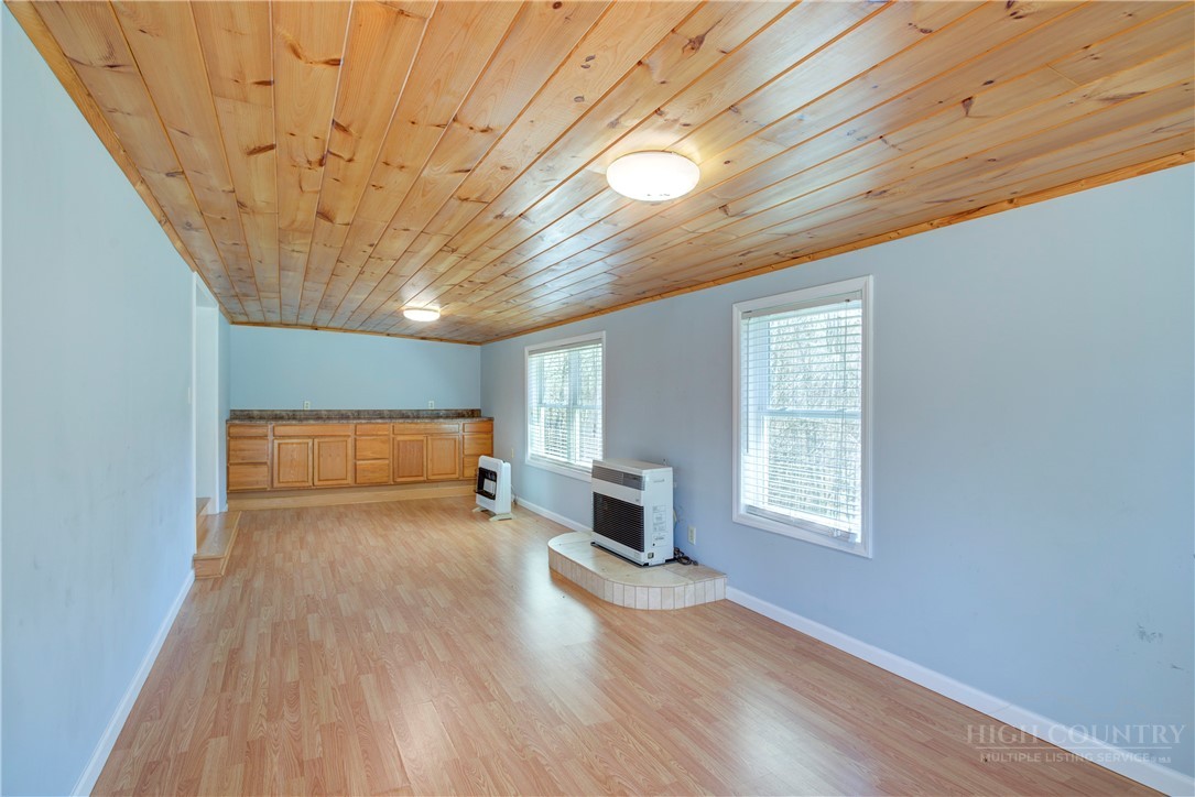 2081 Bakers Ridge Road Property Photo 28