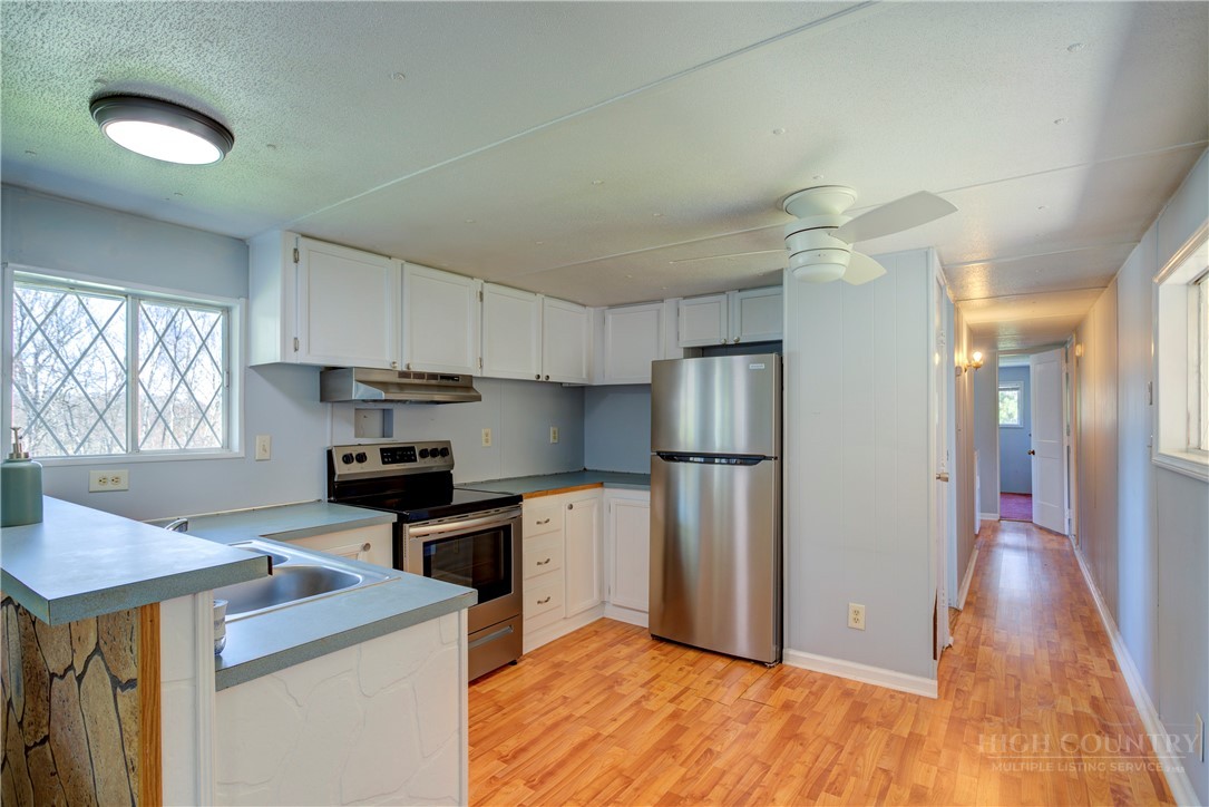 2081 Bakers Ridge Road Property Photo 32
