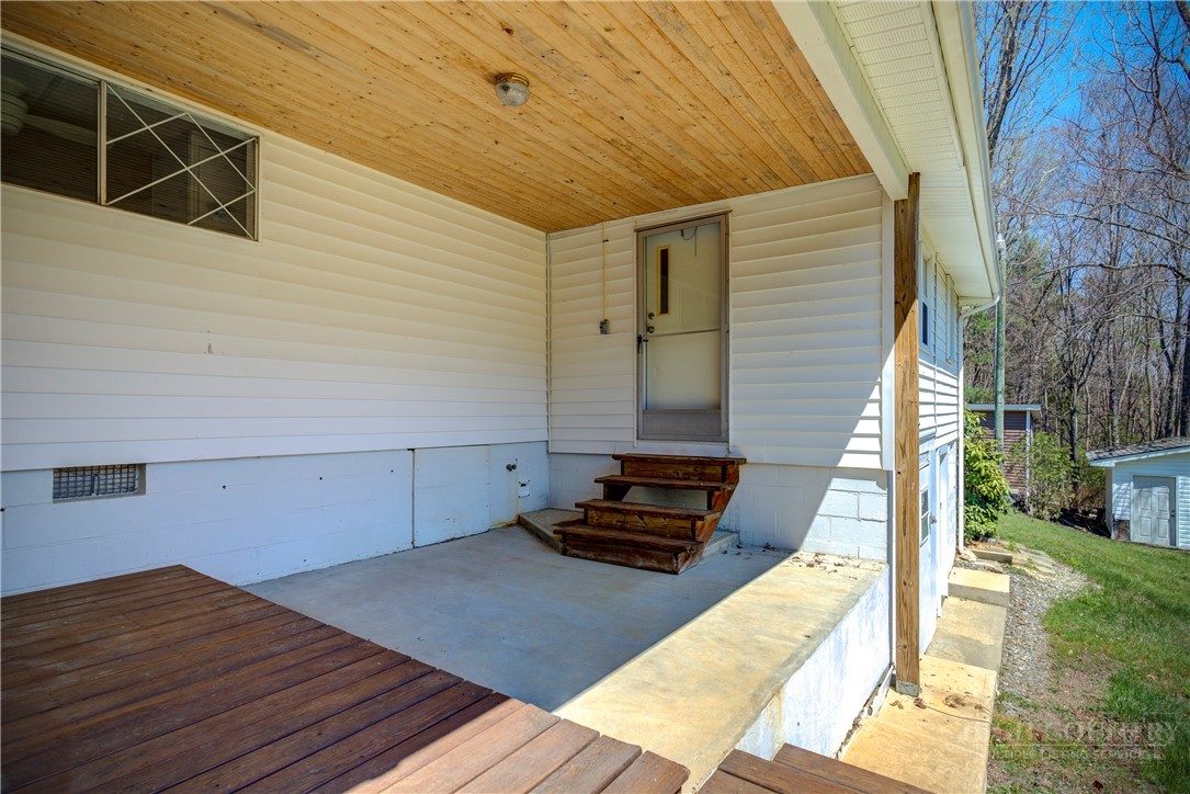 2081 Bakers Ridge Road Property Photo 45