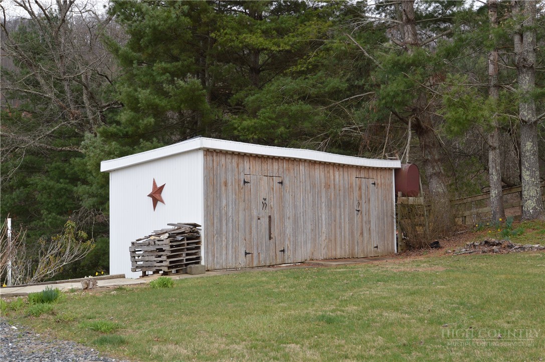 2081 Bakers Ridge Road Property Photo 50