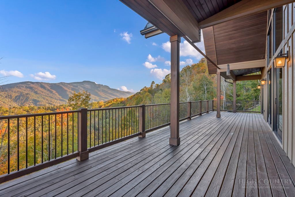 808 Chestnut Ridge Trail Property Photo 6