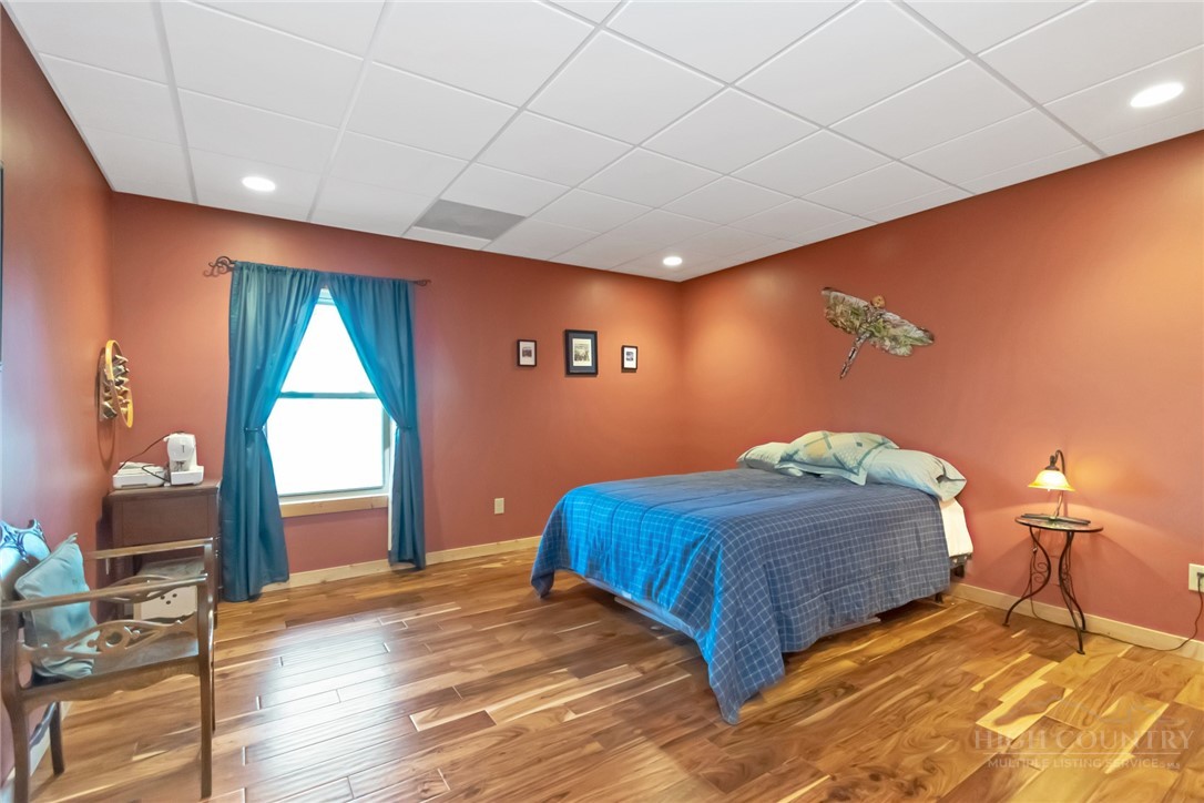 658 Green Point Lane Property Photo 37