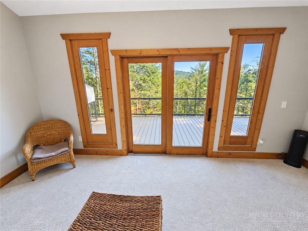 4545 Walnut Ridge Drive Property Photo 19