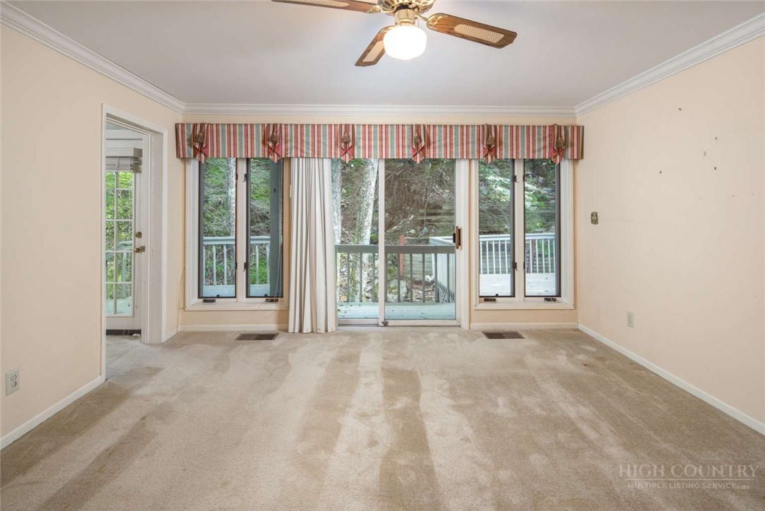 278 Cobble Creek Property Photo 21