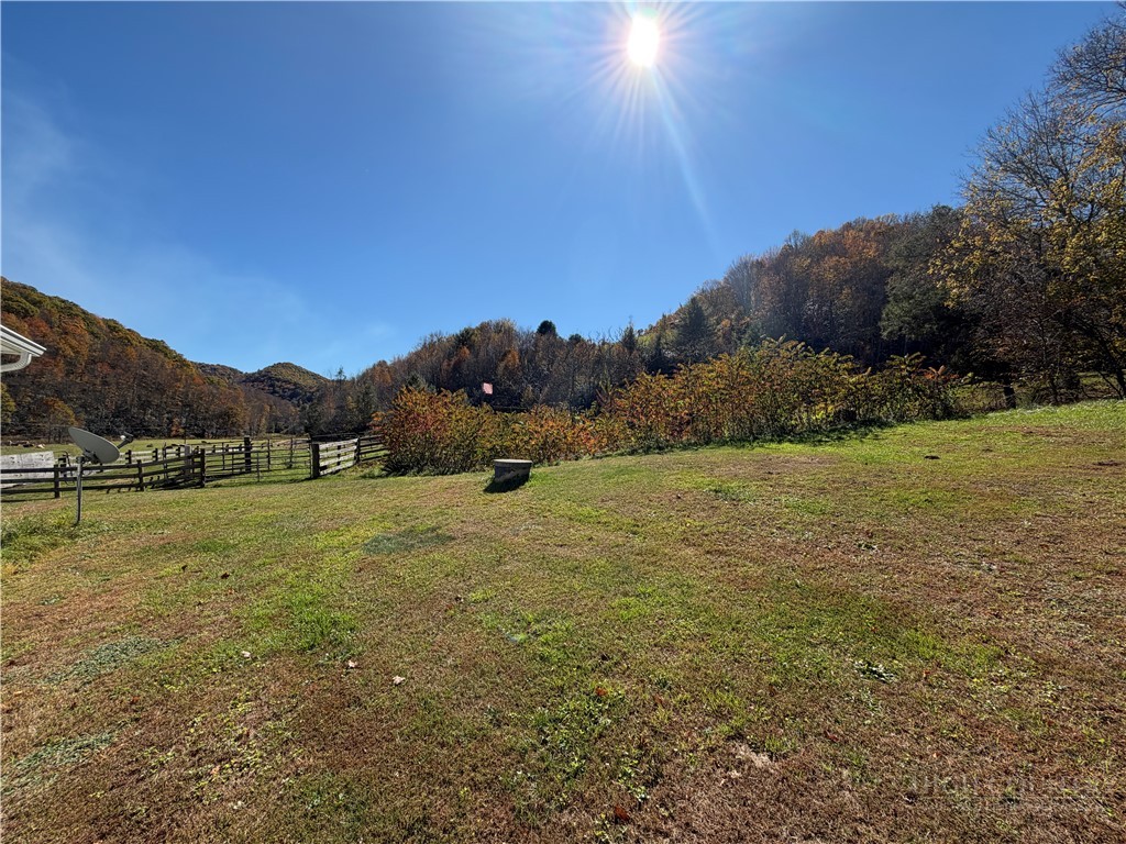 657 Denny Road Property Photo 7
