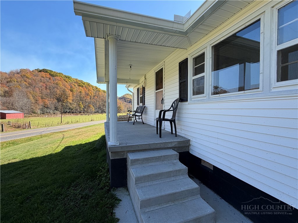 657 Denny Road Property Photo 10