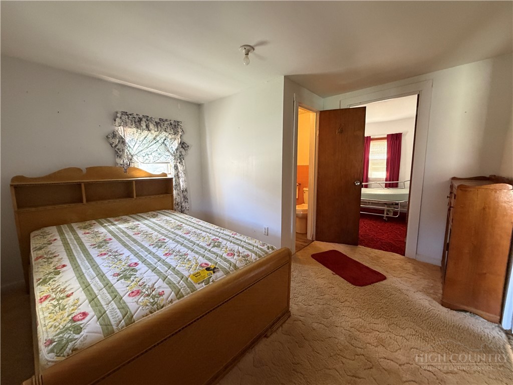 657 Denny Road Property Photo 14