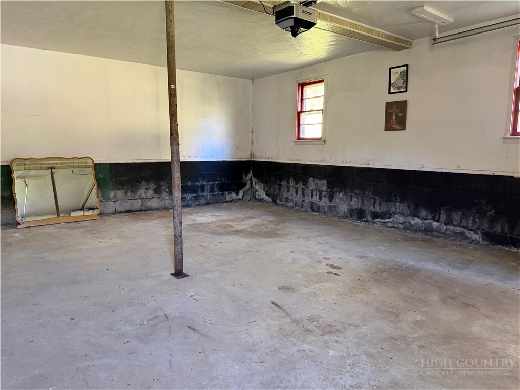 657 Denny Road Property Photo 29