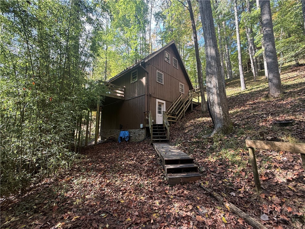 419 Saddle Lane Property Photo 7