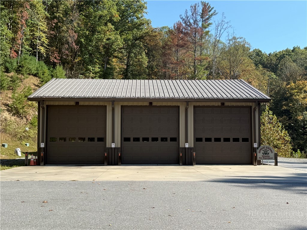 419 Saddle Lane Property Photo 23