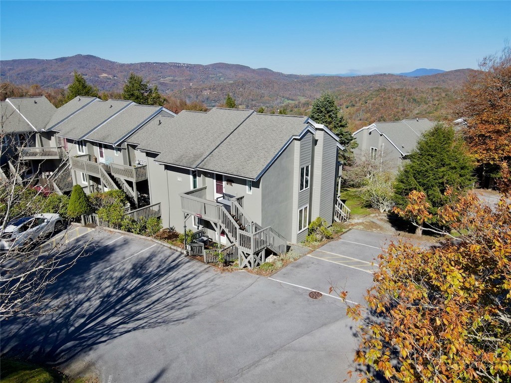 367 Skyleaf Drive D12 Property Photo 1