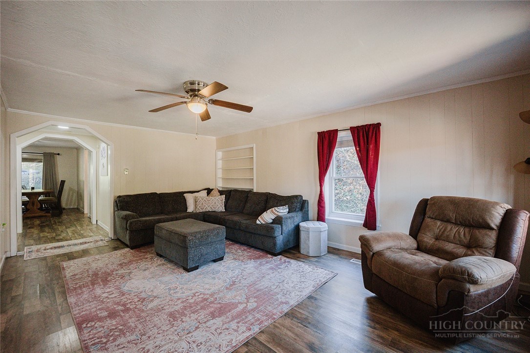 103 Burkett Avenue Property Photo 4