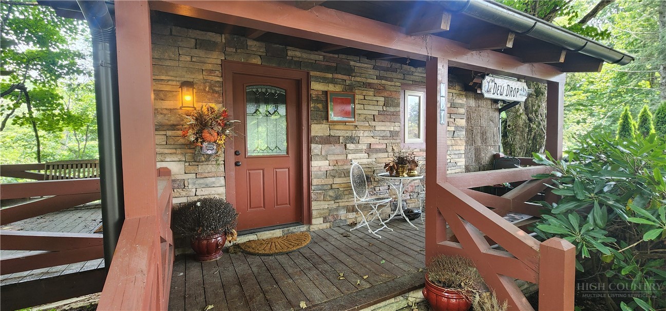 131 Scenic Vista Property Photo 1
